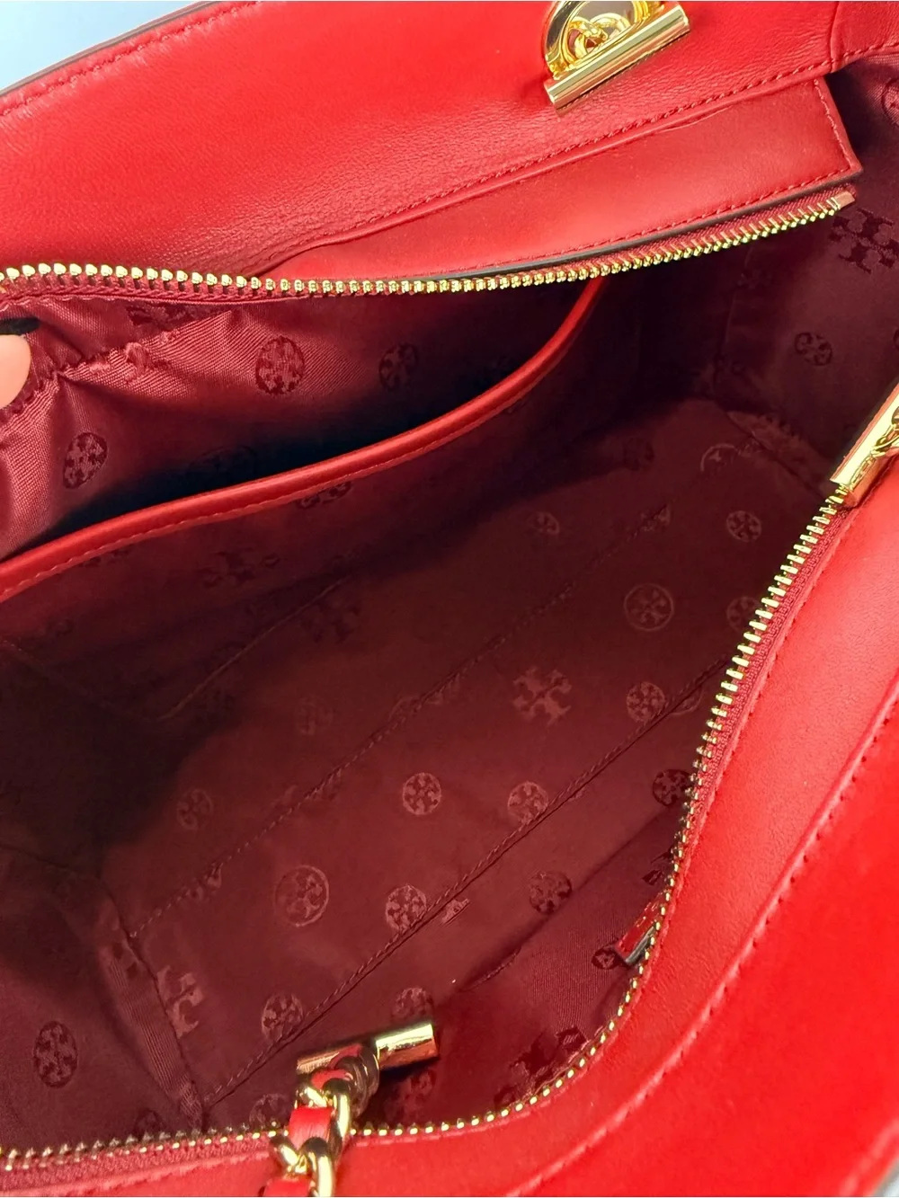Tory Burch Savannah Small Flat Tote Redstone Red Gold Hardware $498